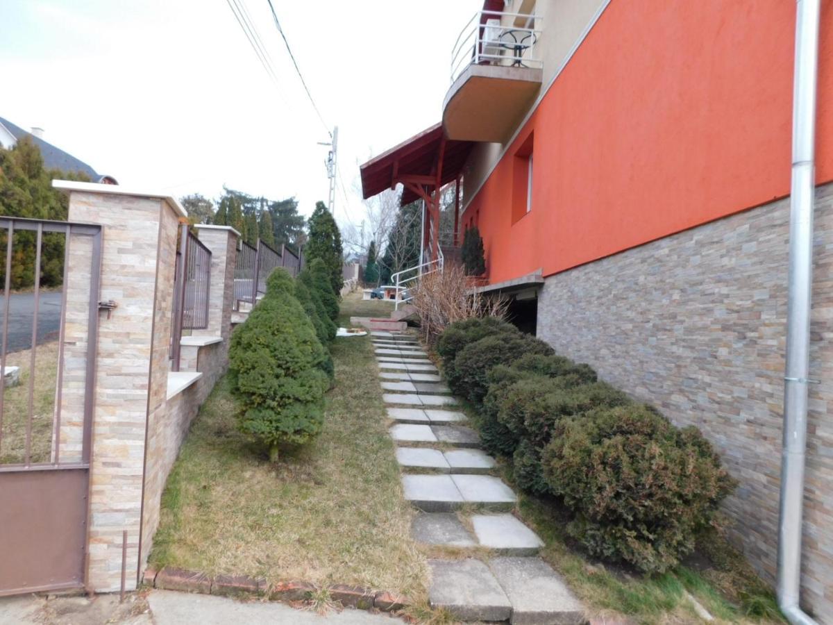 Eden Vendeghaz Hotel Miskolc Exterior photo